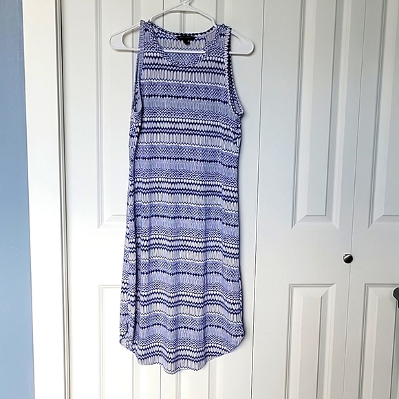 Banana Republic Dresses & Skirts - 4/$20 BR MIDI DRESS